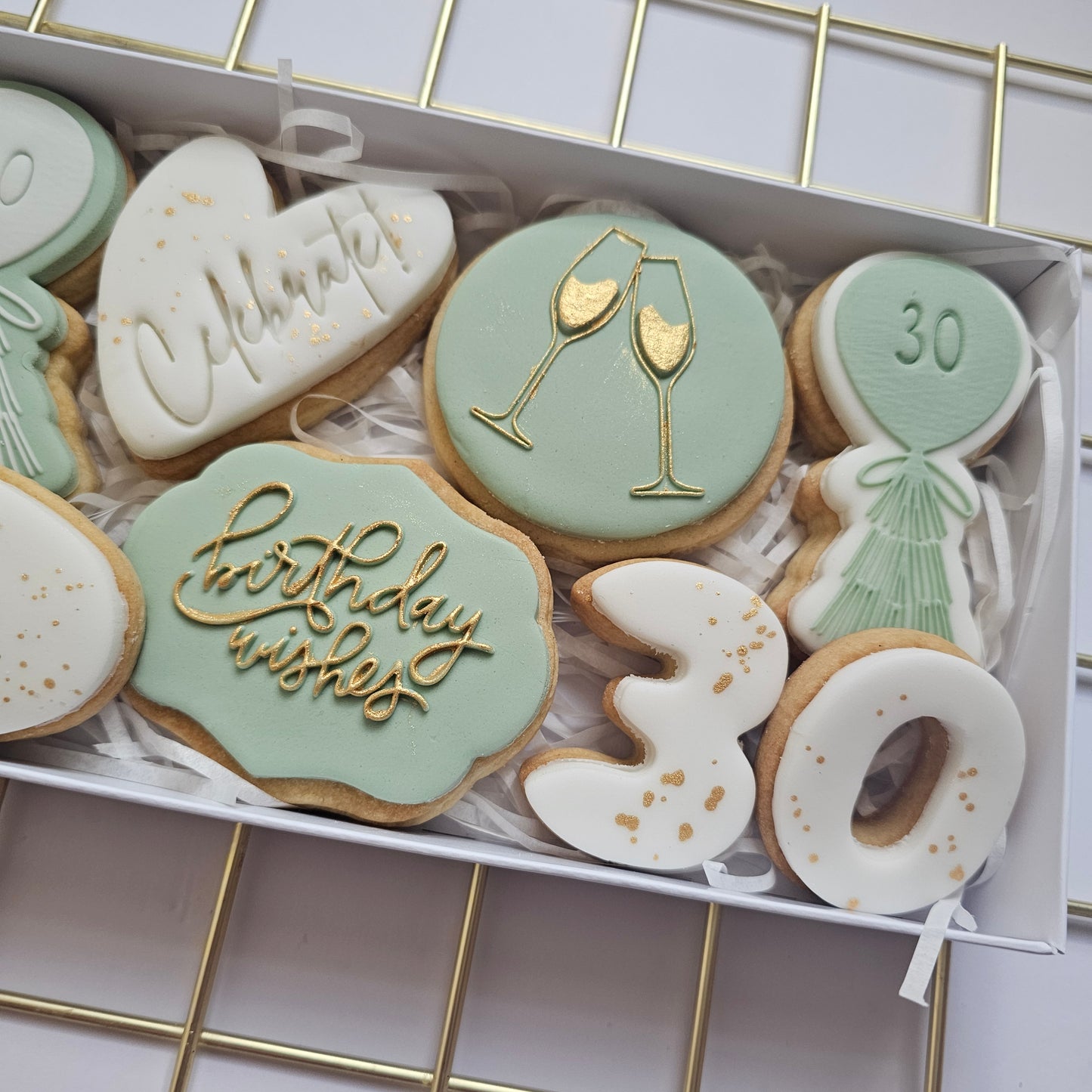 Happy Birthday Medium Biscuits Gift Box