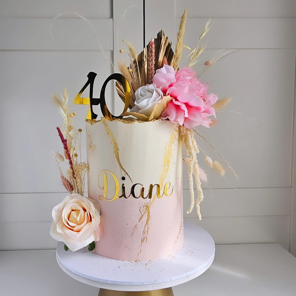 Pink, white and gold 40th birthday cake