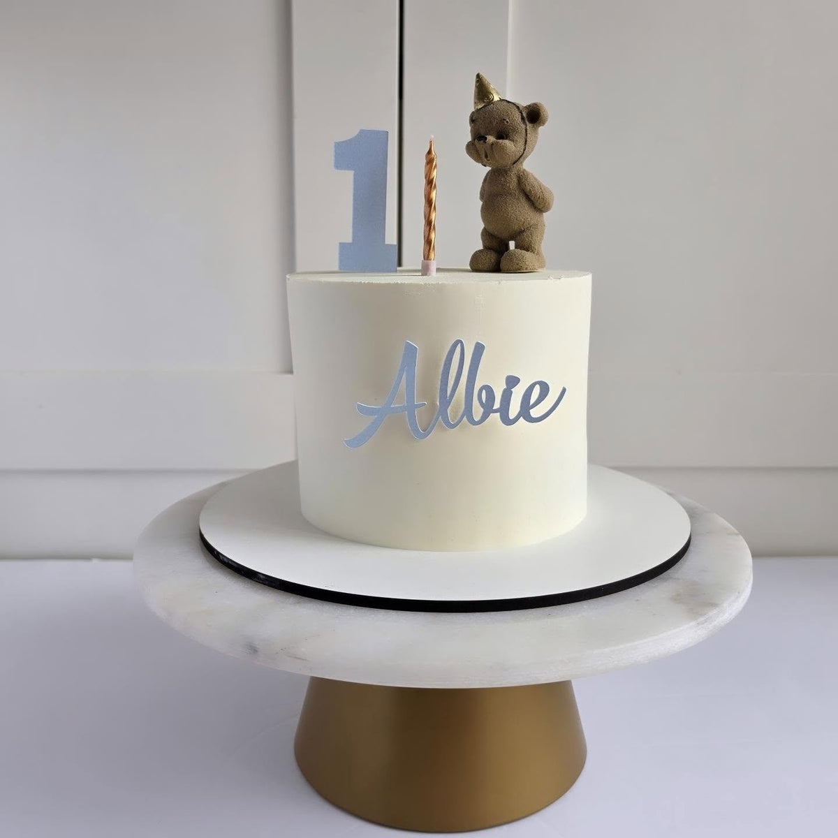 Teddy bear birthday cake
