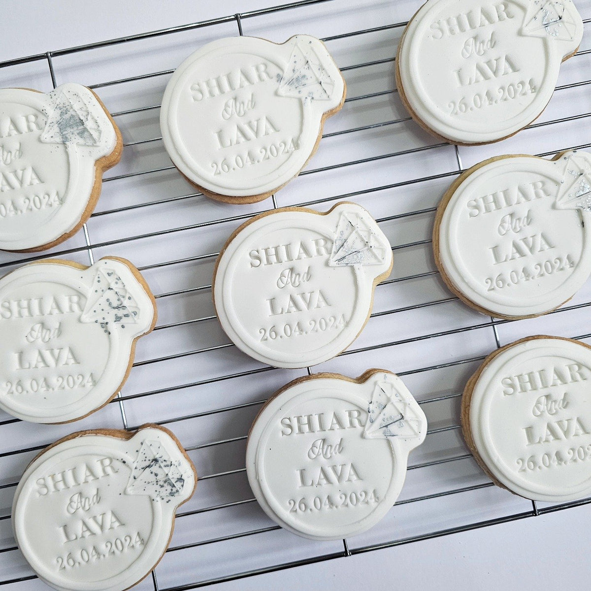 White and silver wedding favours