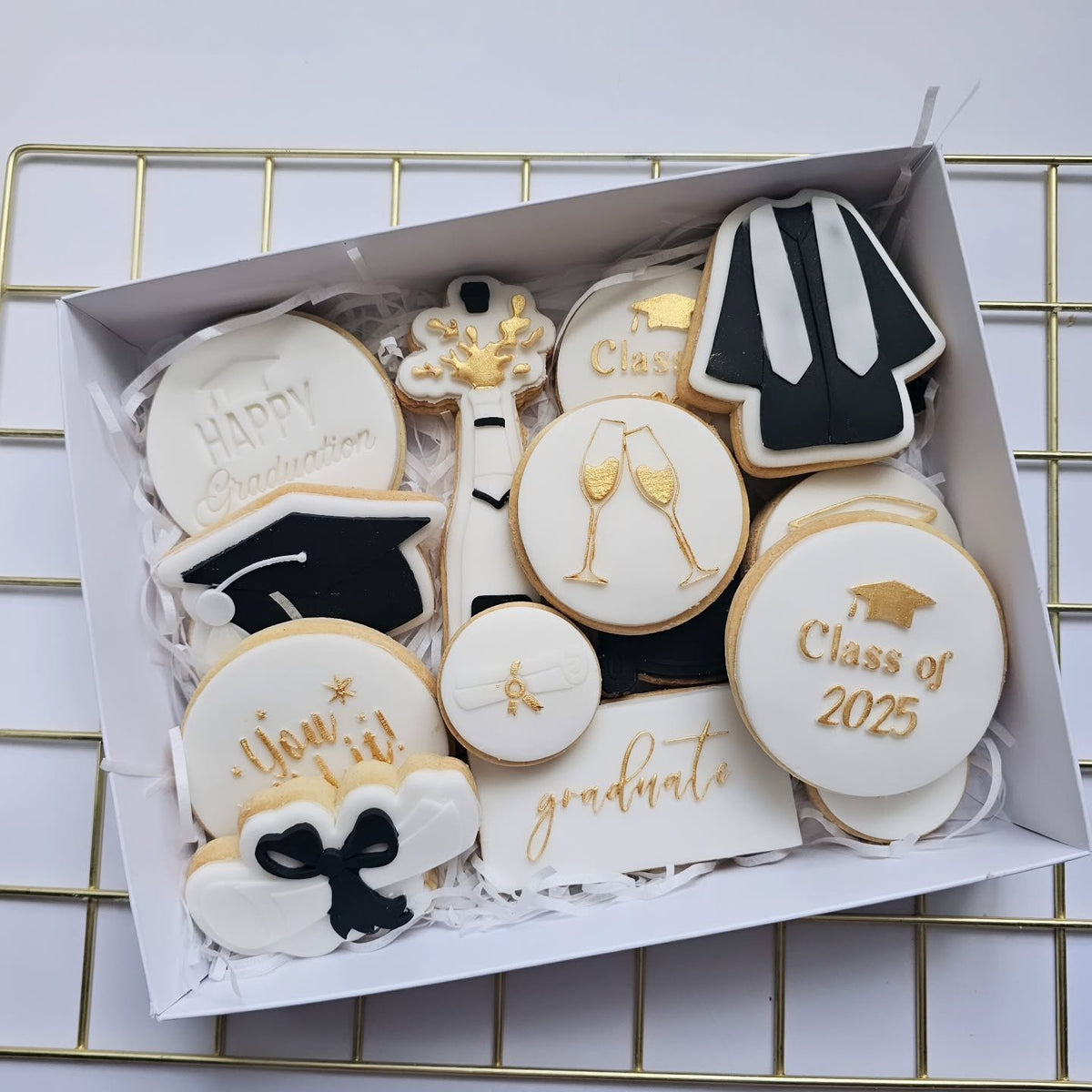 Graduation biscuits