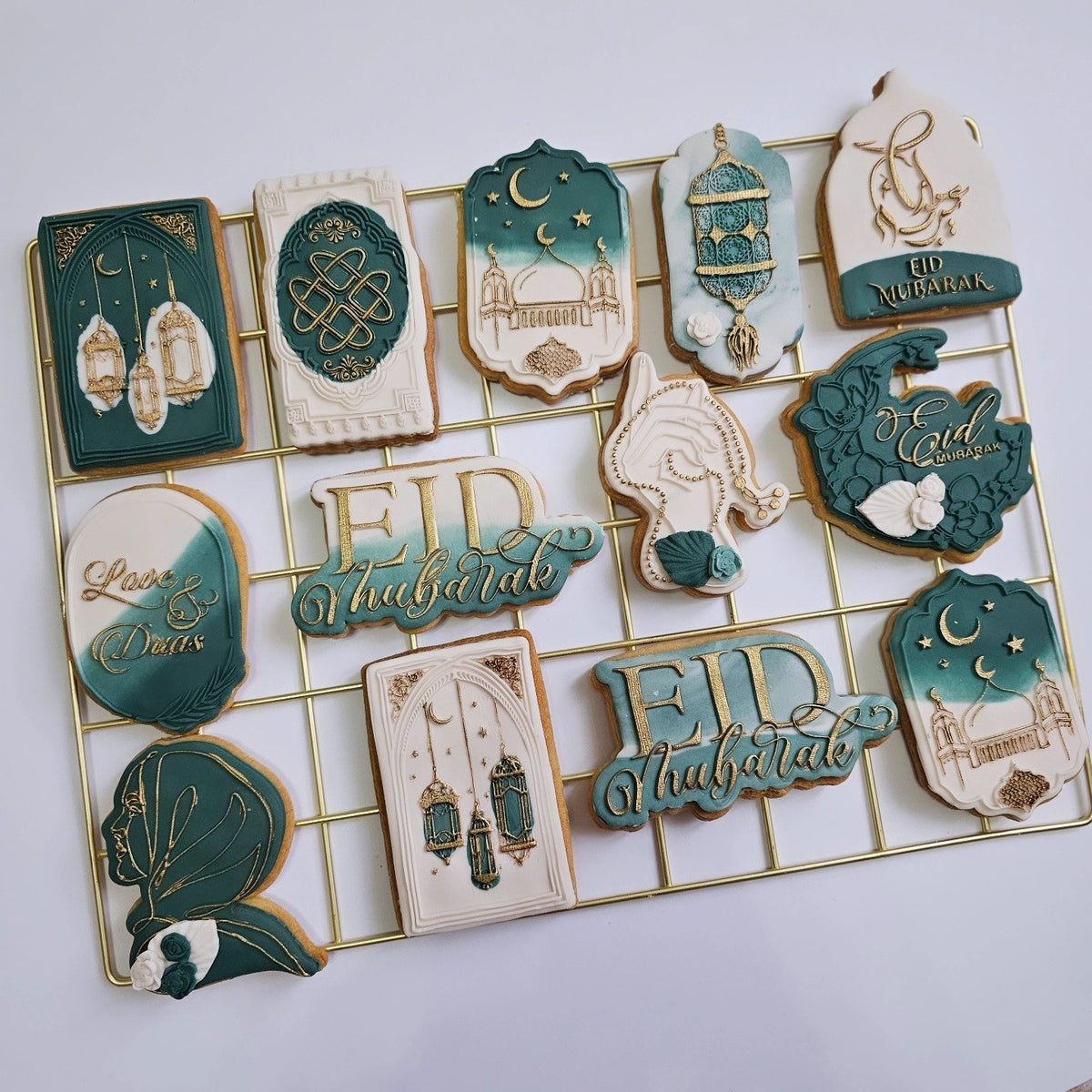 Green and gold Eid biscuits
